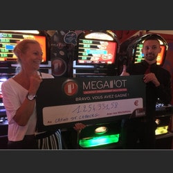 Une parisienne gagne au casino de Cabourg plus d'un million au Partouche Megapot